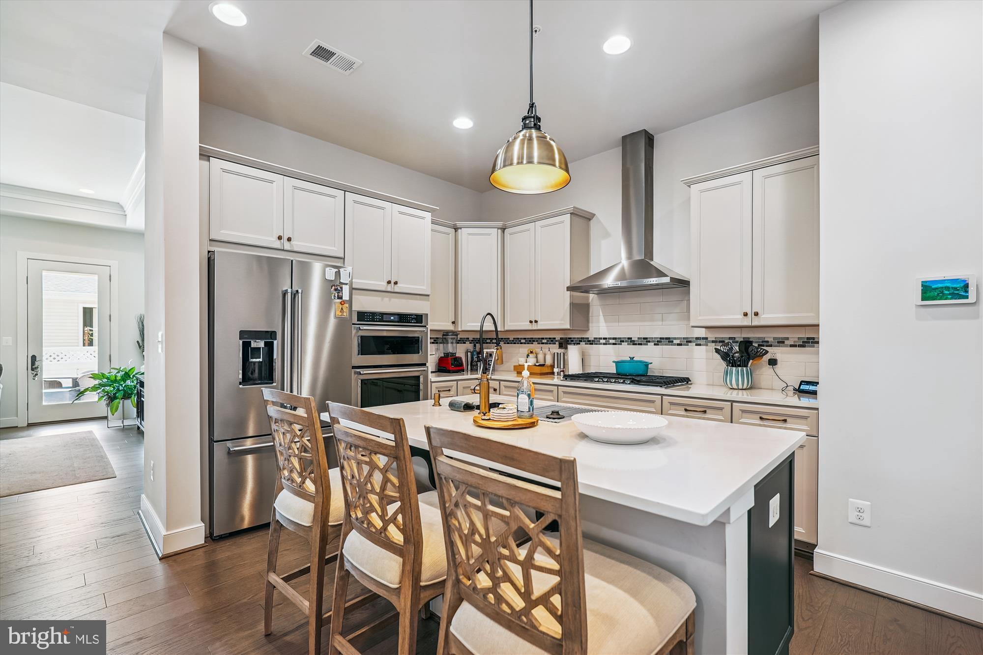 42751 Cushing Ter