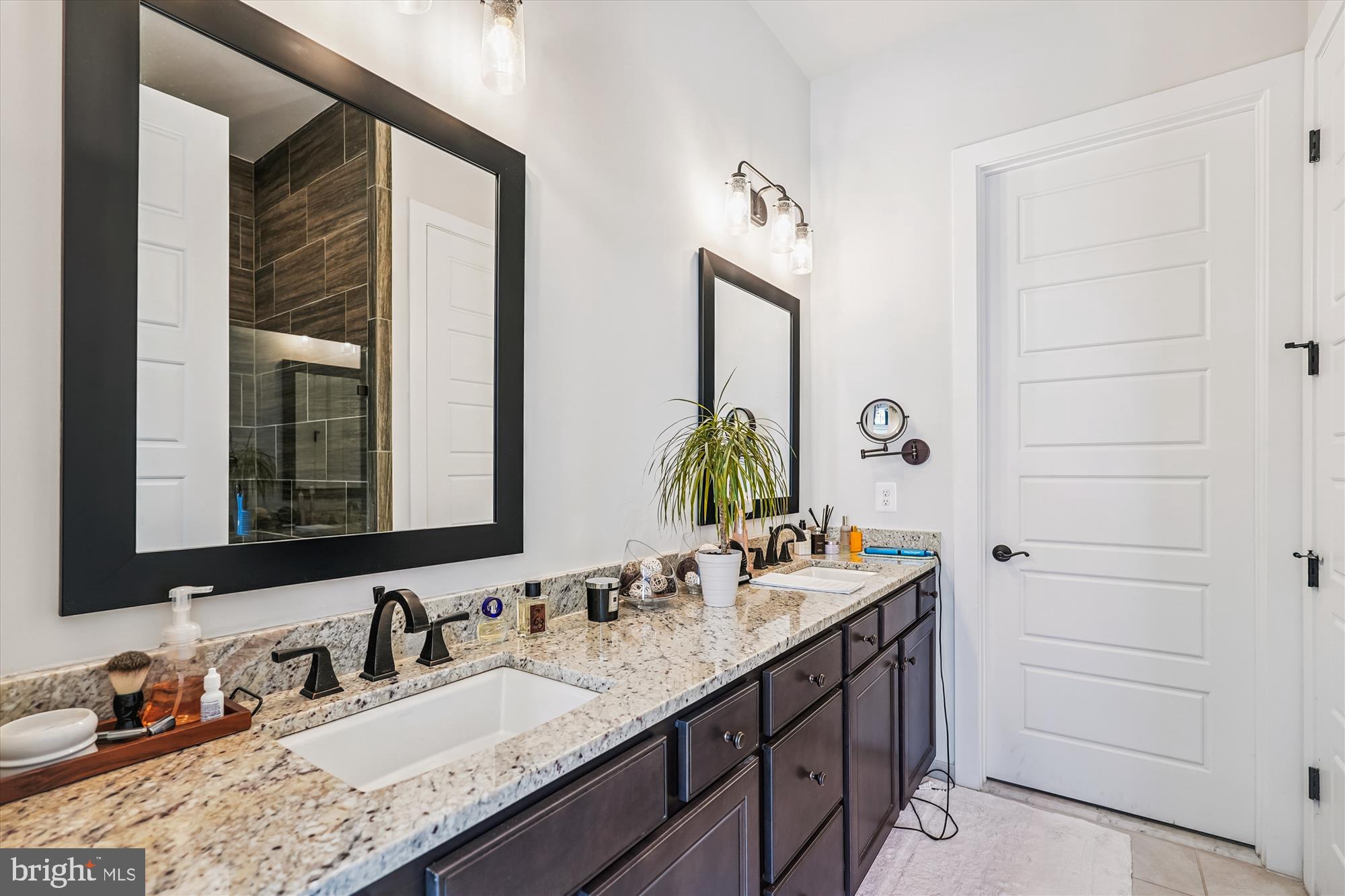 42751 Cushing Ter