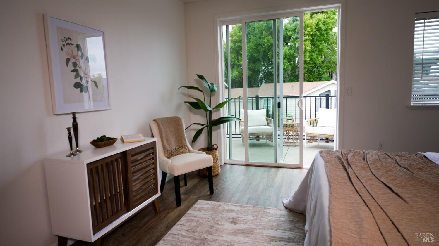 Geyserville Condominium