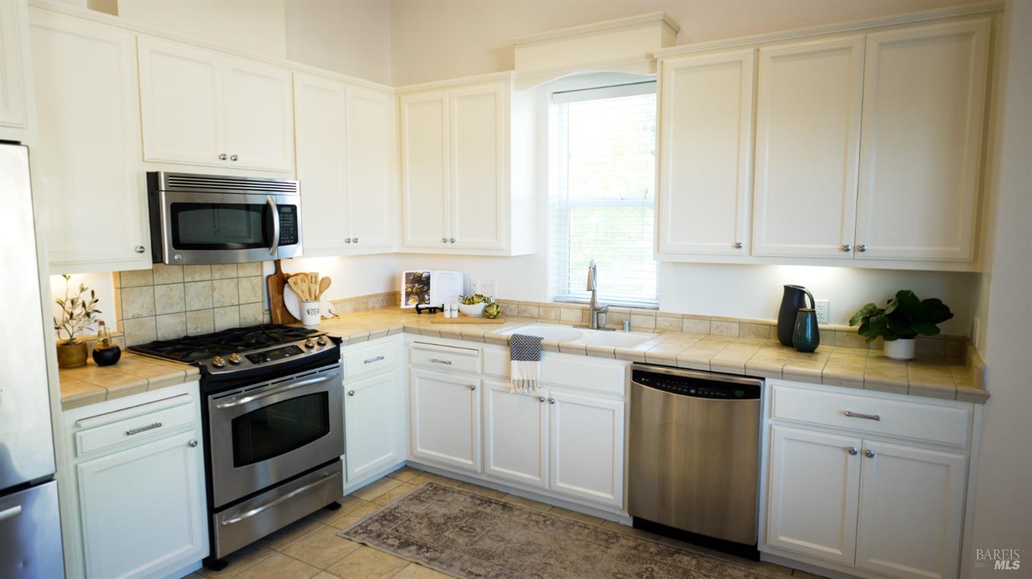 Geyserville Condominium