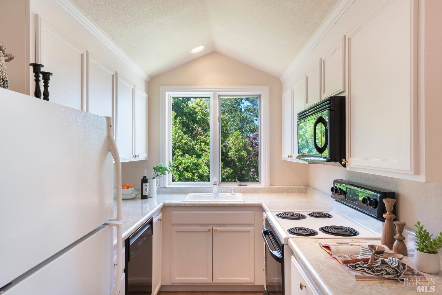 West Dry Creek Farmhouse