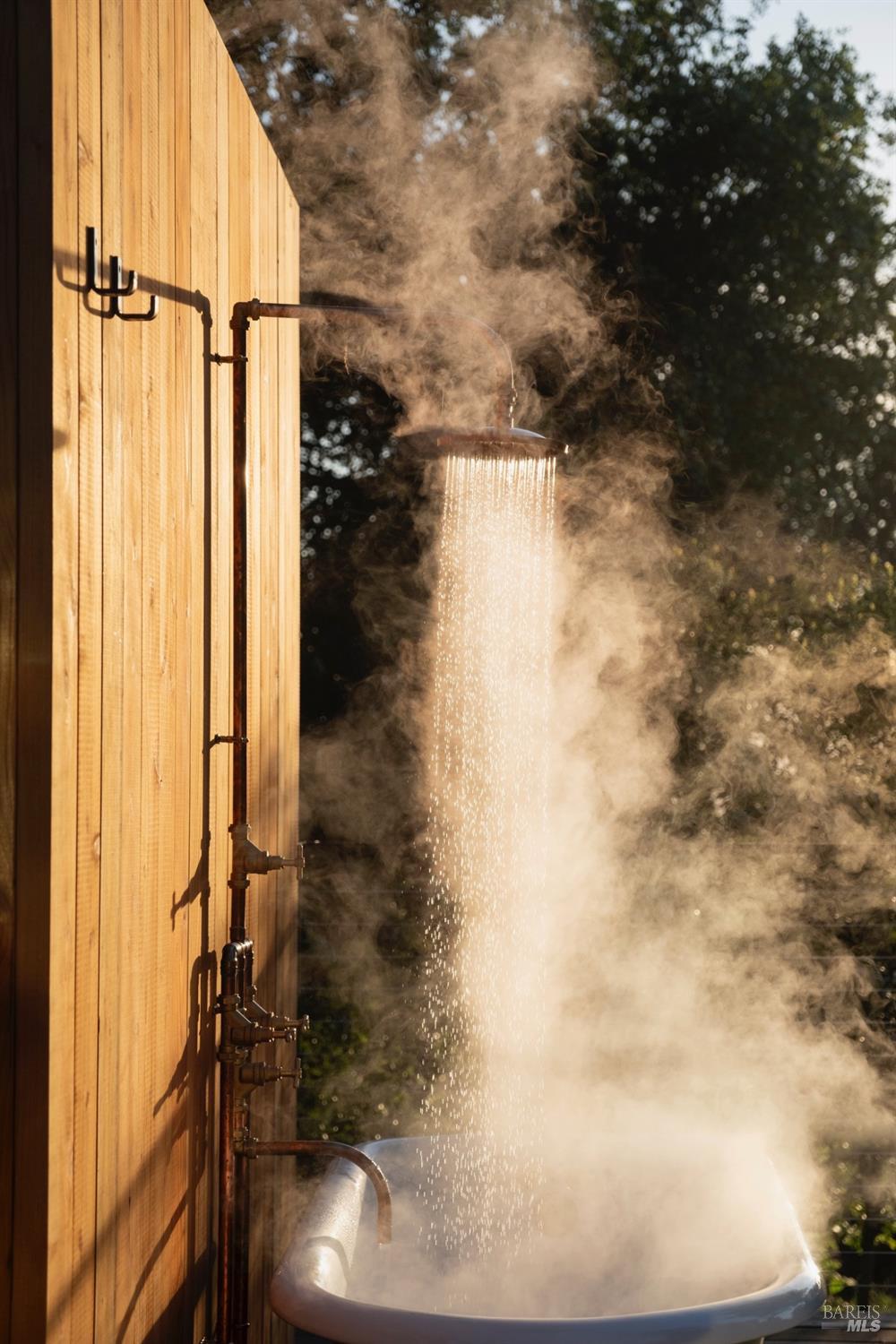 Quintessential Healdsburg Cottage