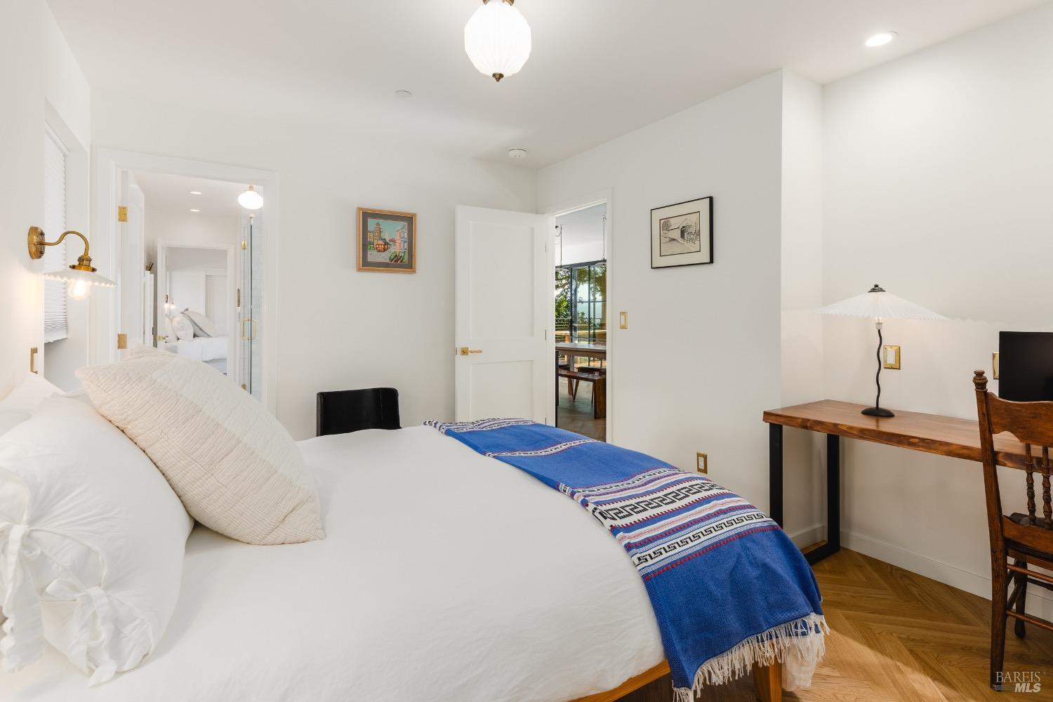 Quintessential Healdsburg Cottage