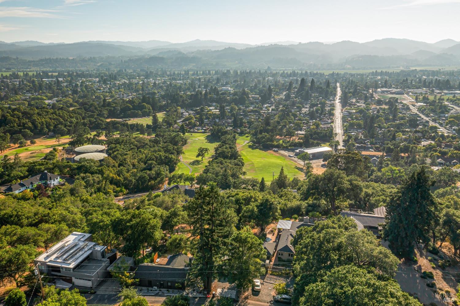 Quintessential Healdsburg Cottage