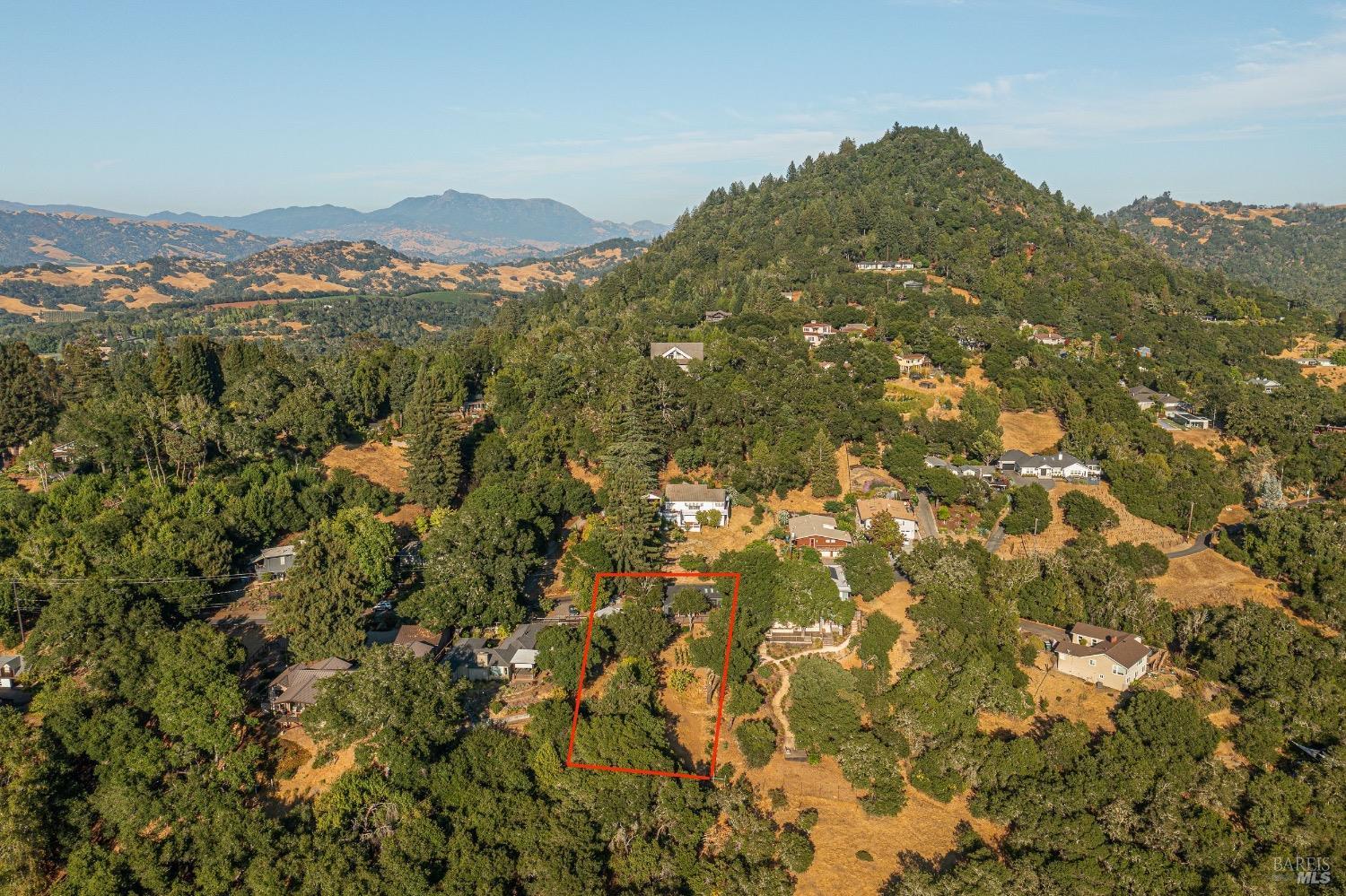 Quintessential Healdsburg Cottage