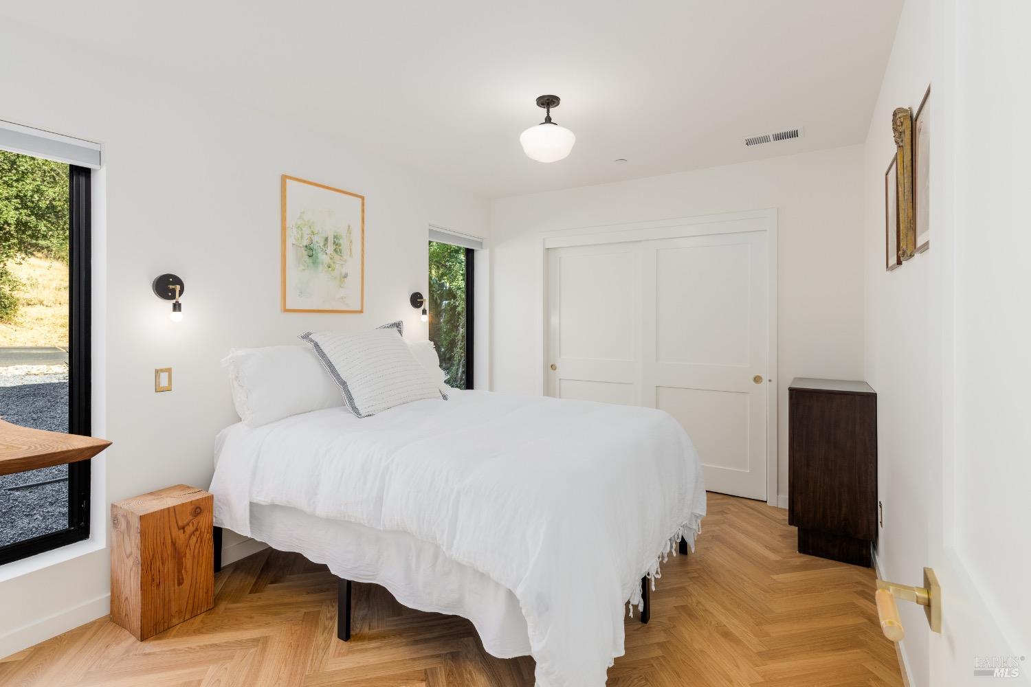 Quintessential Healdsburg Cottage