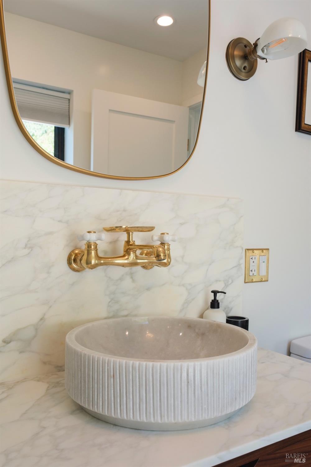 Quintessential Healdsburg Cottage