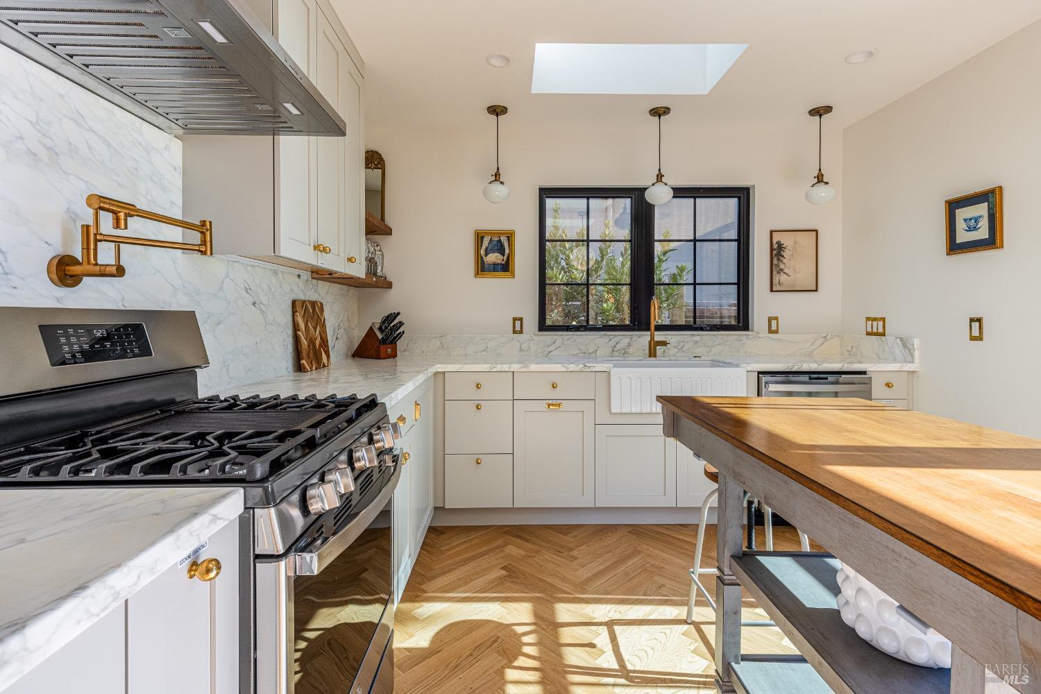 Quintessential Healdsburg Cottage