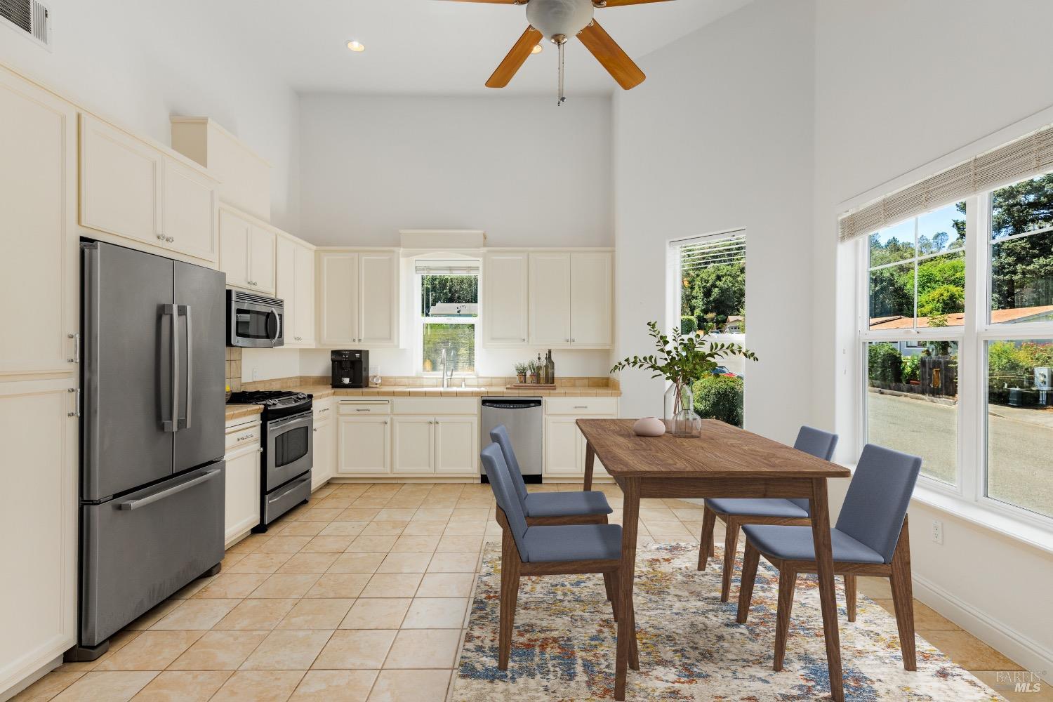 Downtown Geyserville Condominium 