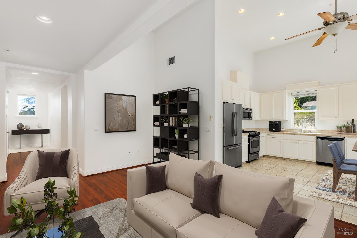 Downtown Geyserville Condominium 