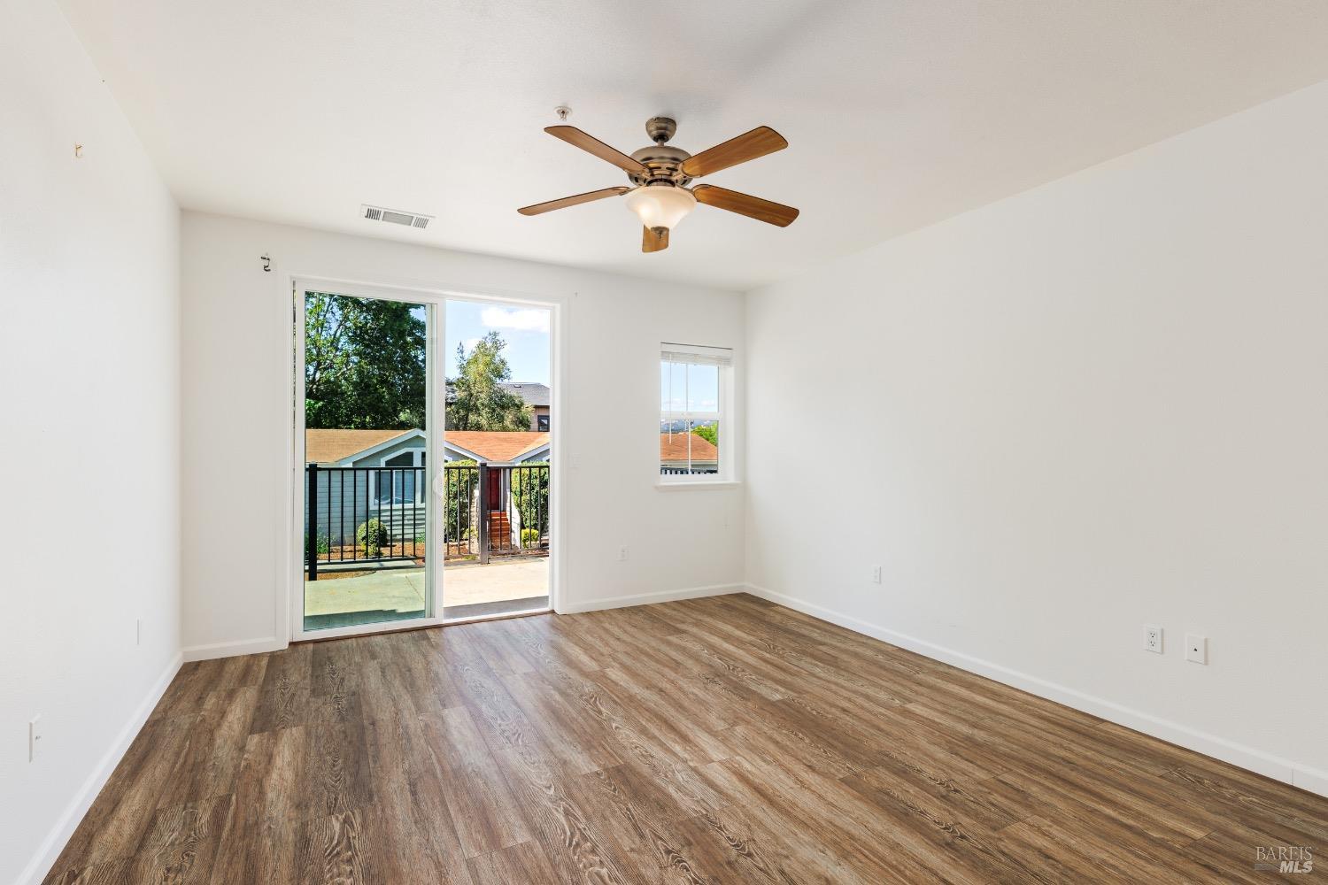 Downtown Geyserville Condominium 