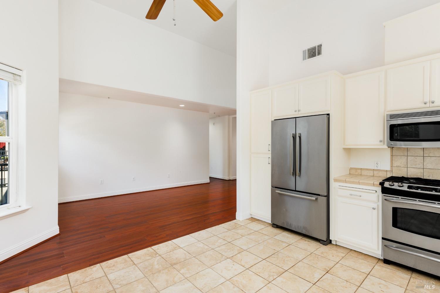 Downtown Geyserville Condominium 