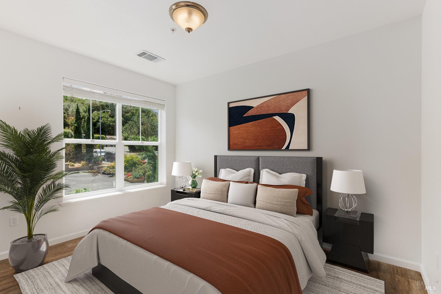 Downtown Geyserville Condominium 