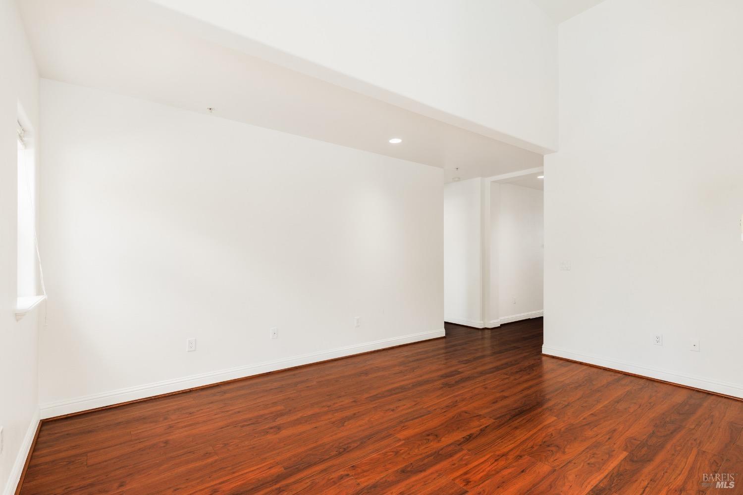 Downtown Geyserville Condominium 