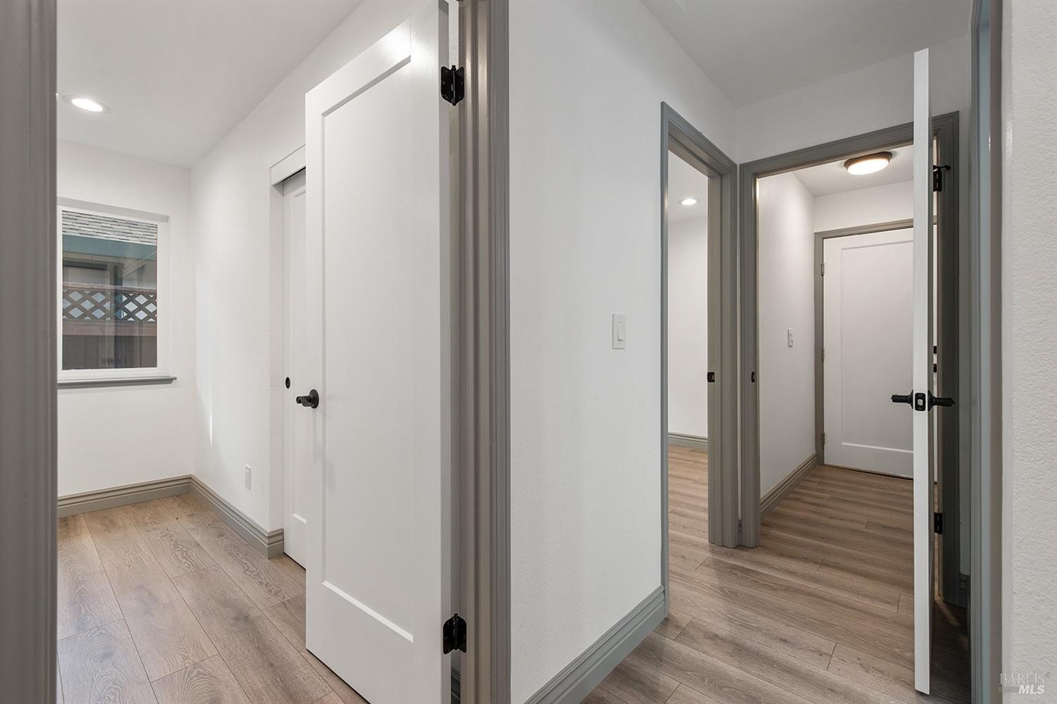 129 Presidential Cir