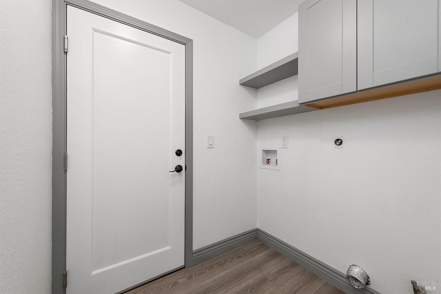 129 Presidential Cir