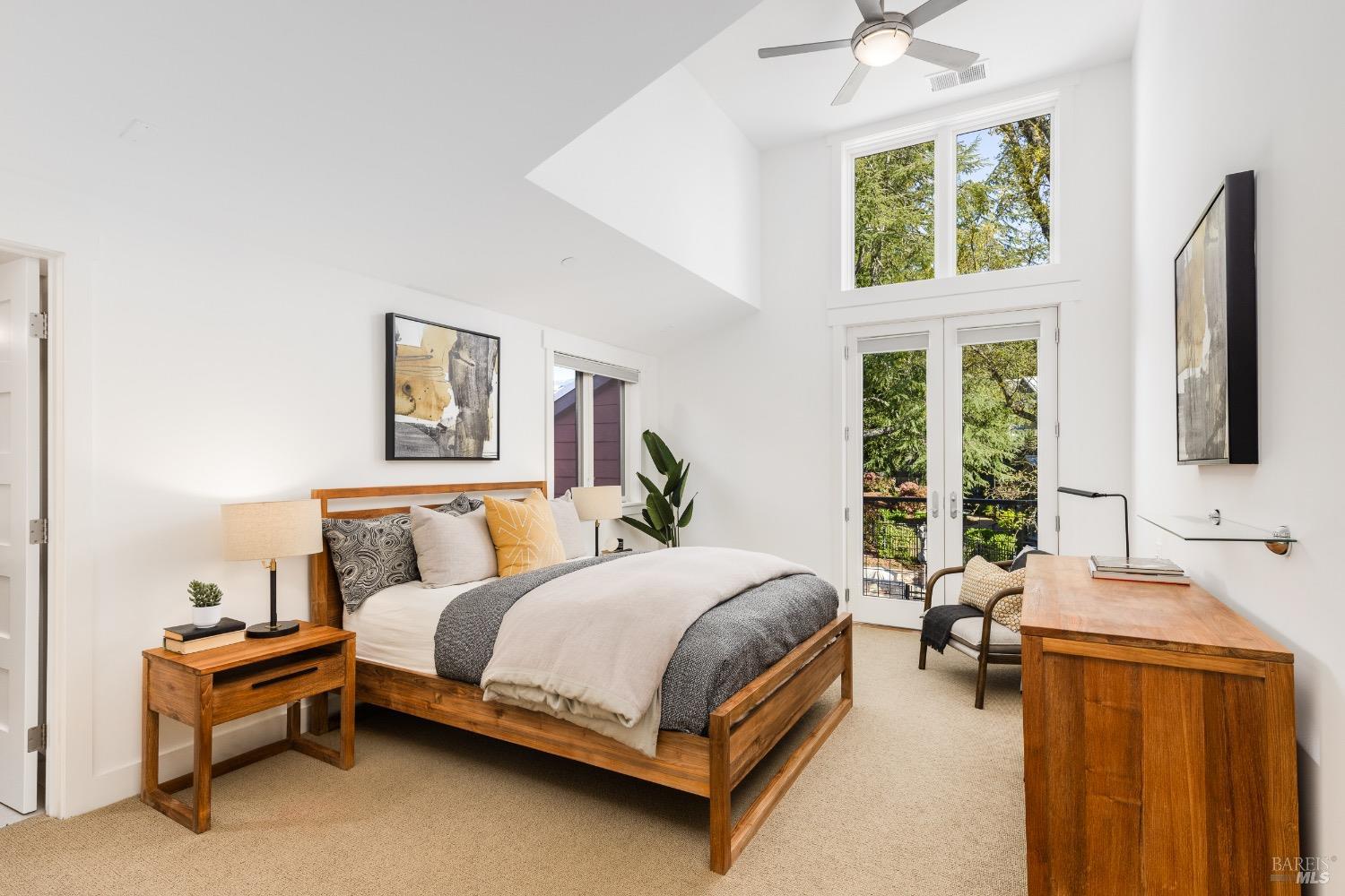 Luxury Healdsburg Condominium