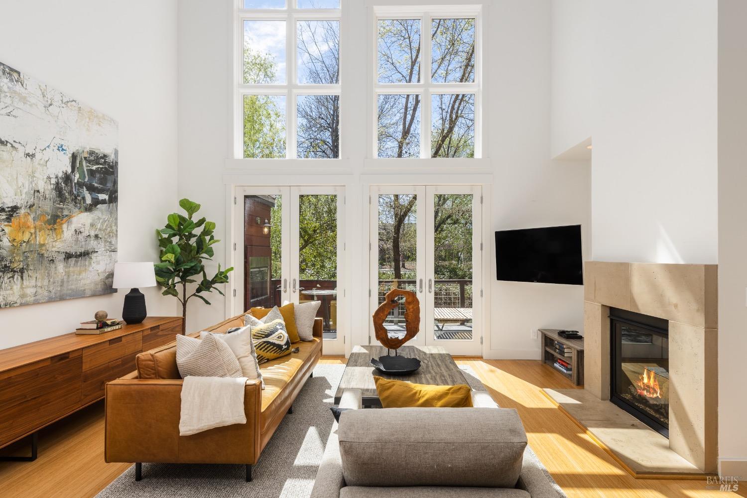 Luxury Healdsburg Condominium