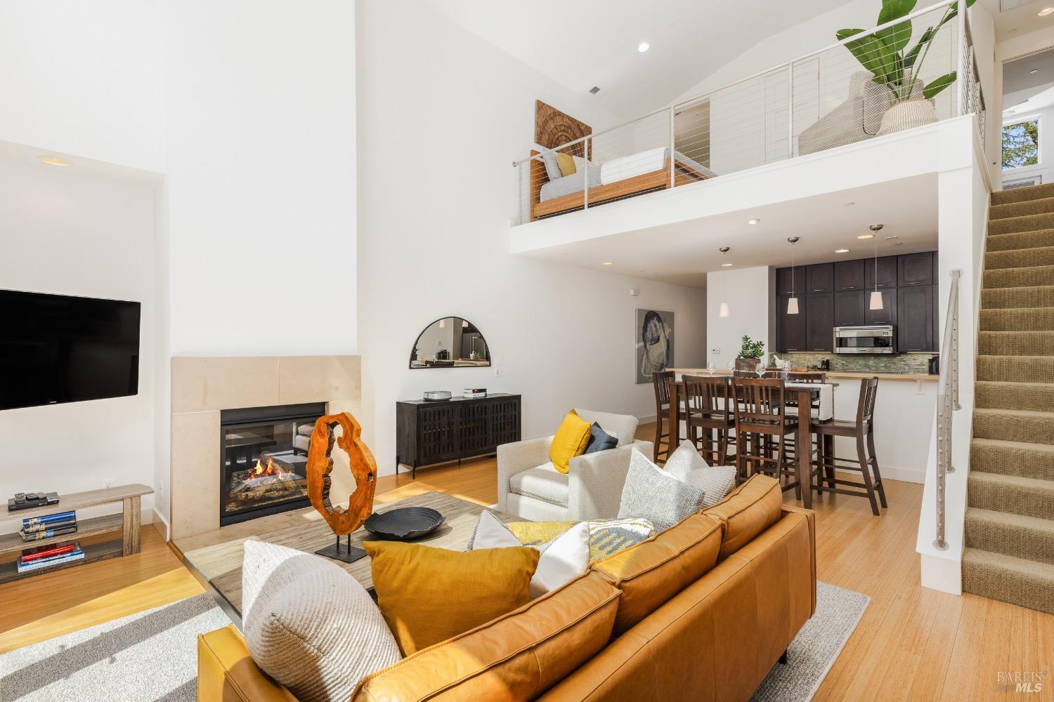 Luxury Healdsburg Condominium