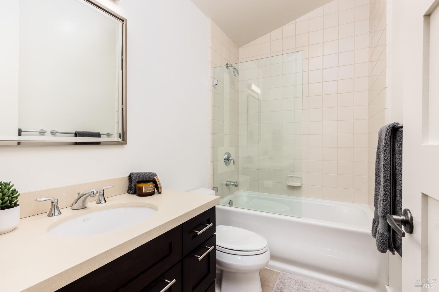 Luxury Healdsburg Condominium