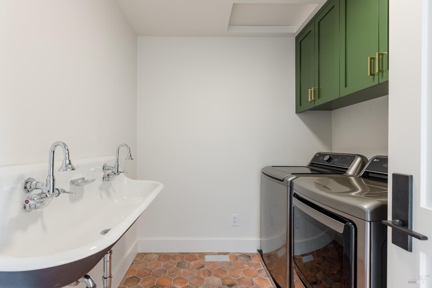 2998 W Dry Creek Road