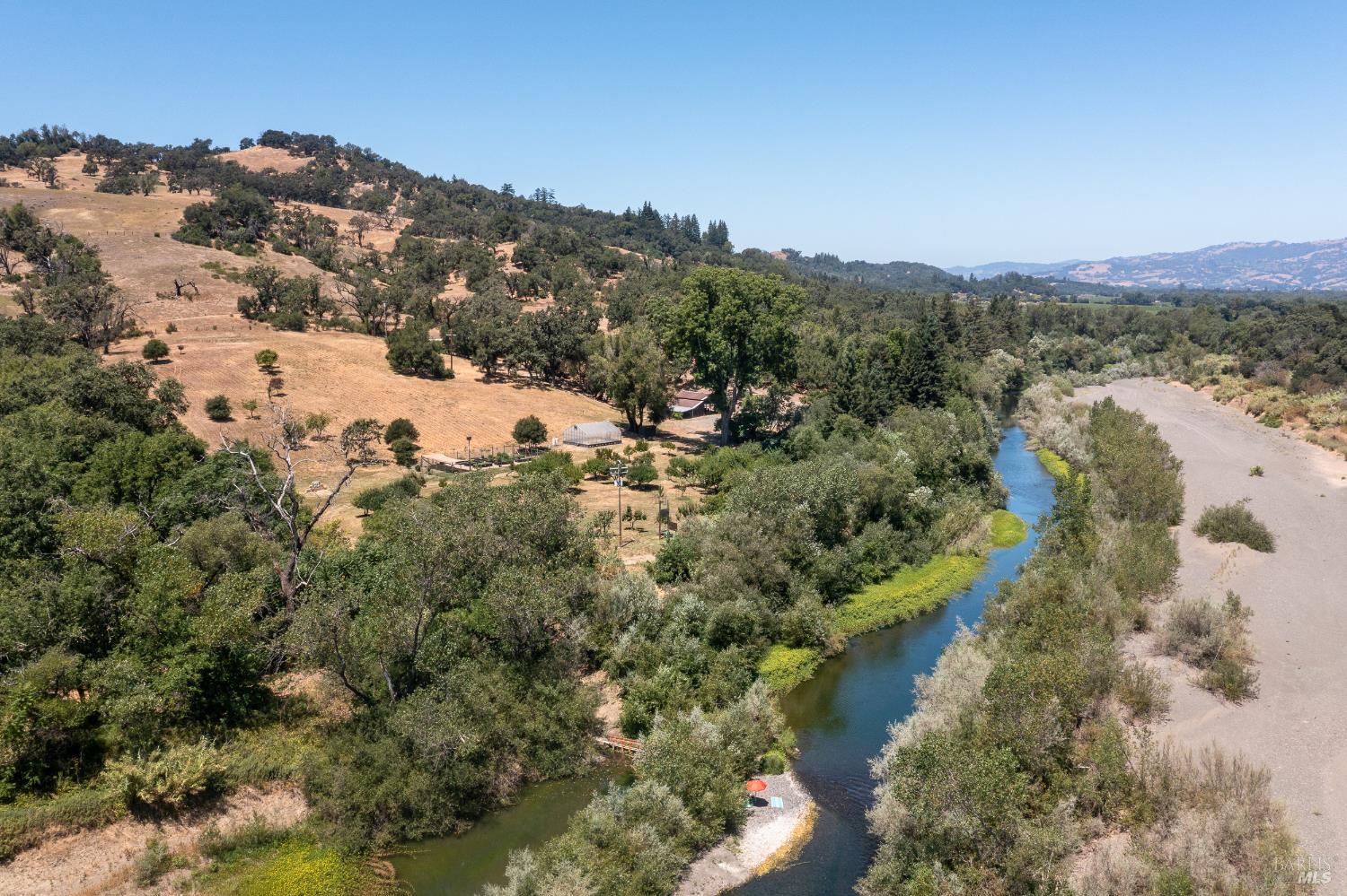 Healdsburg Riverfront Estate