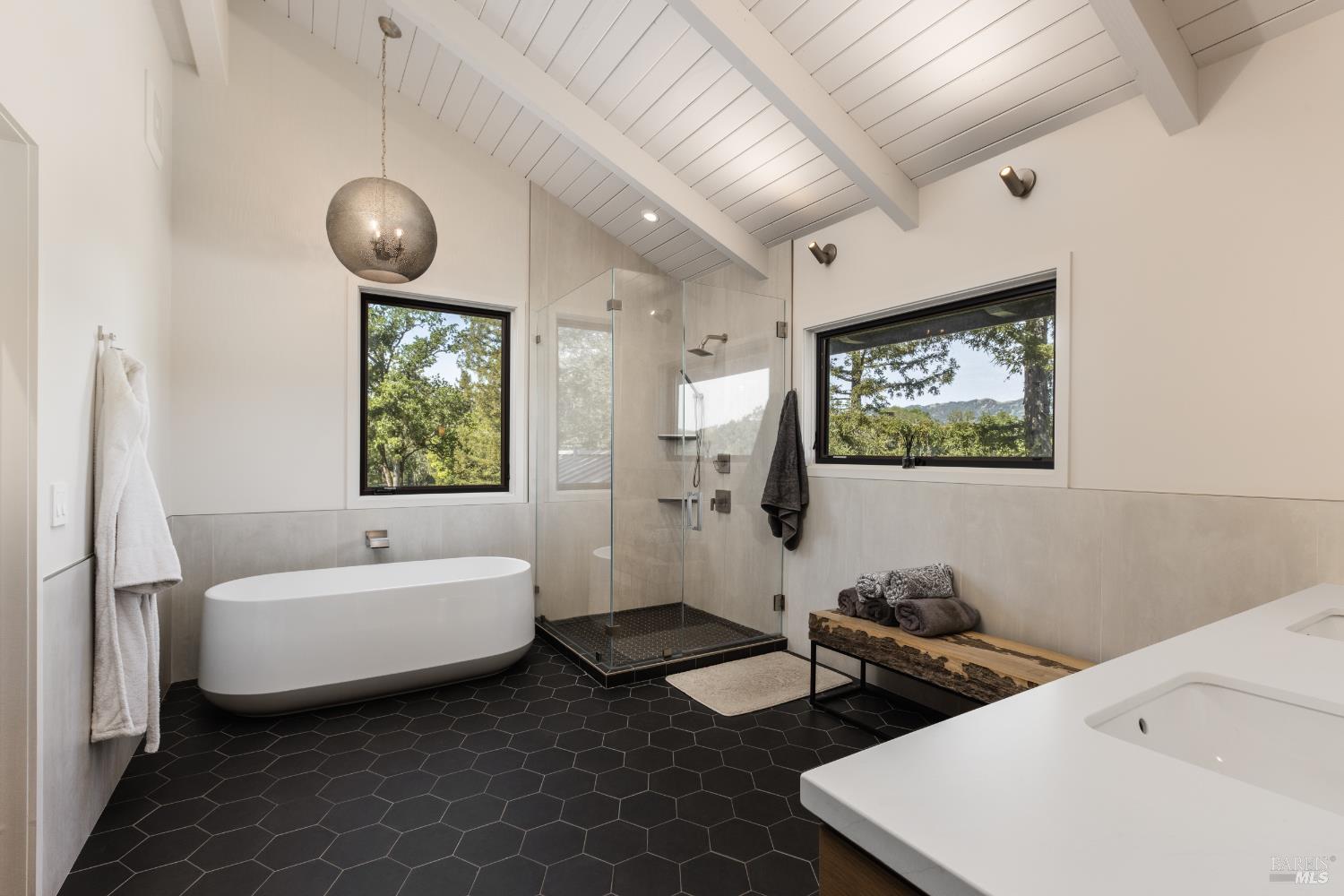 Healdsburg Riverfront Estate