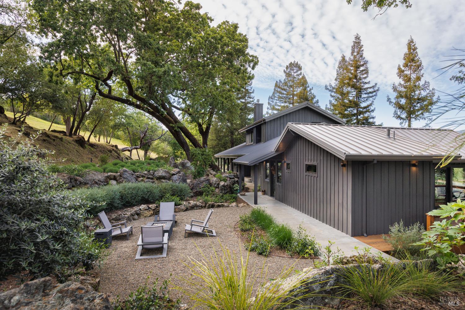 Healdsburg Riverfront Estate