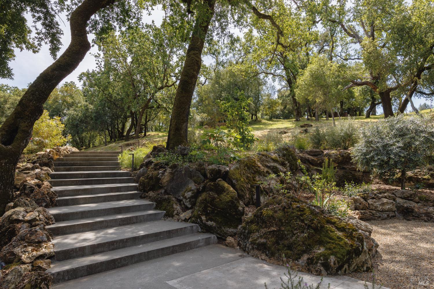 Healdsburg Riverfront Estate
