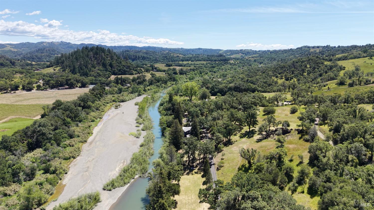 Healdsburg Riverfront Estate