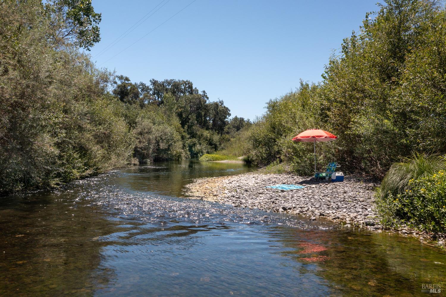 Healdsburg Riverfront Estate