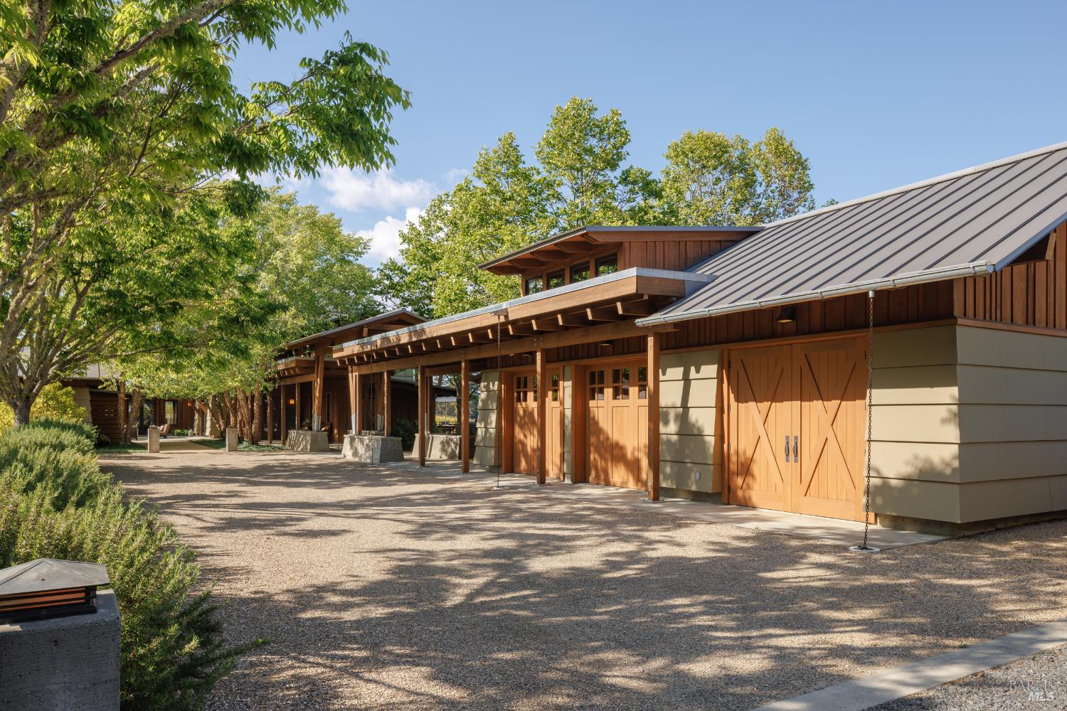 Dry Creek Valley Architectural Estate 