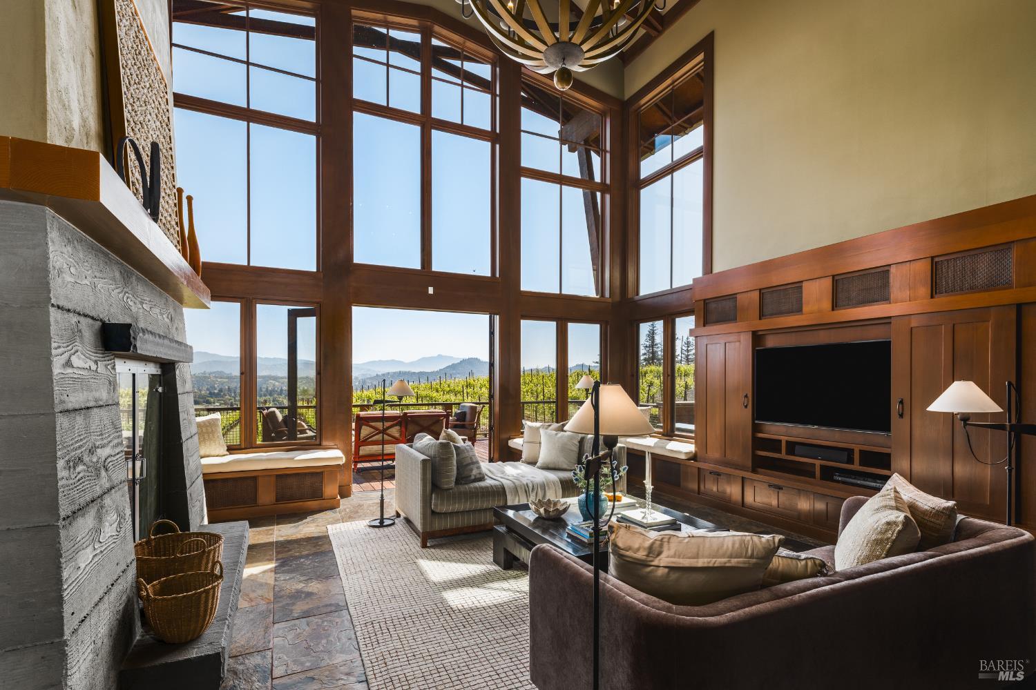 Dry Creek Valley Architectural Estate 