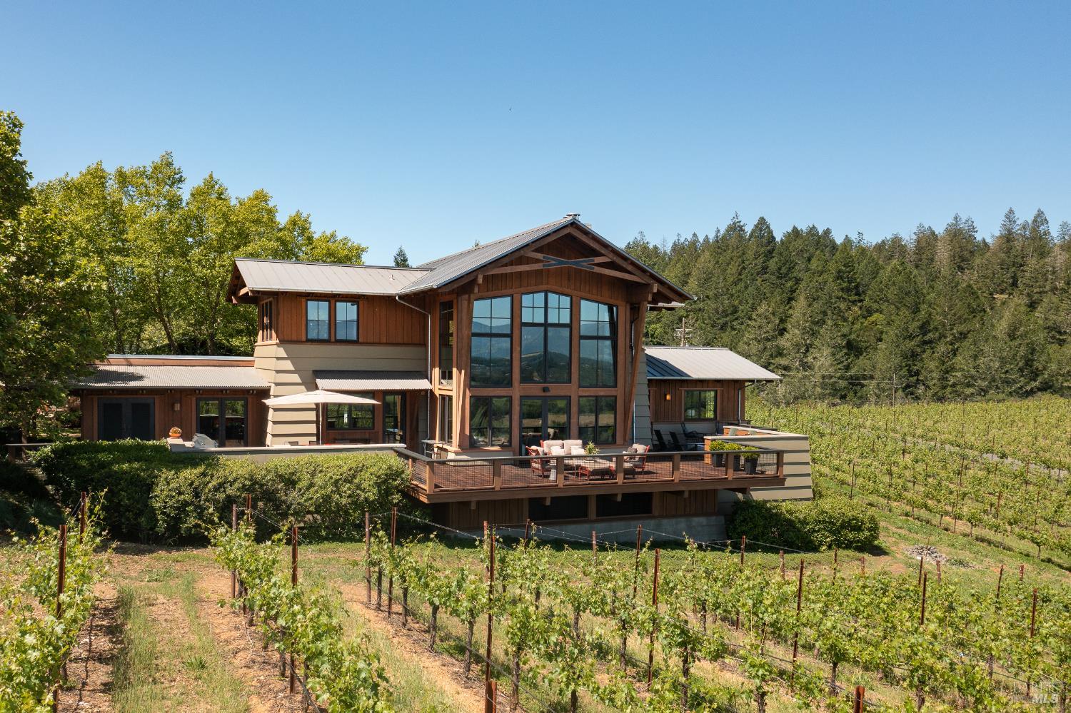 Dry Creek Valley Architectural Estate 