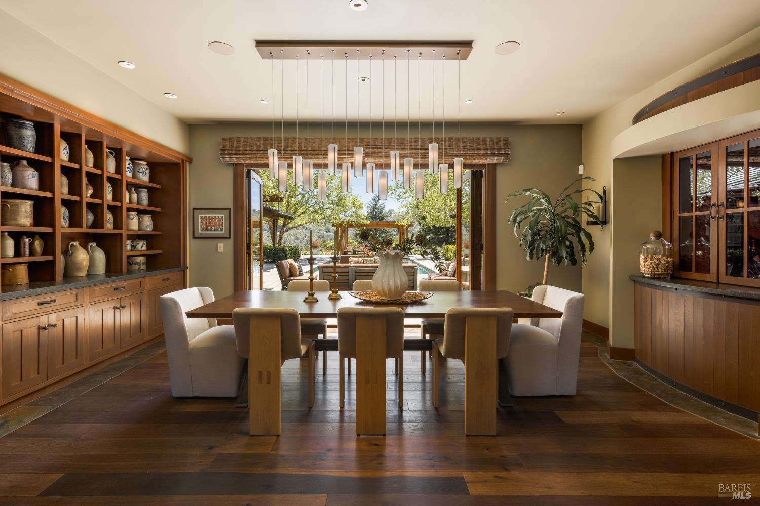 Dry Creek Valley Architectural Estate 