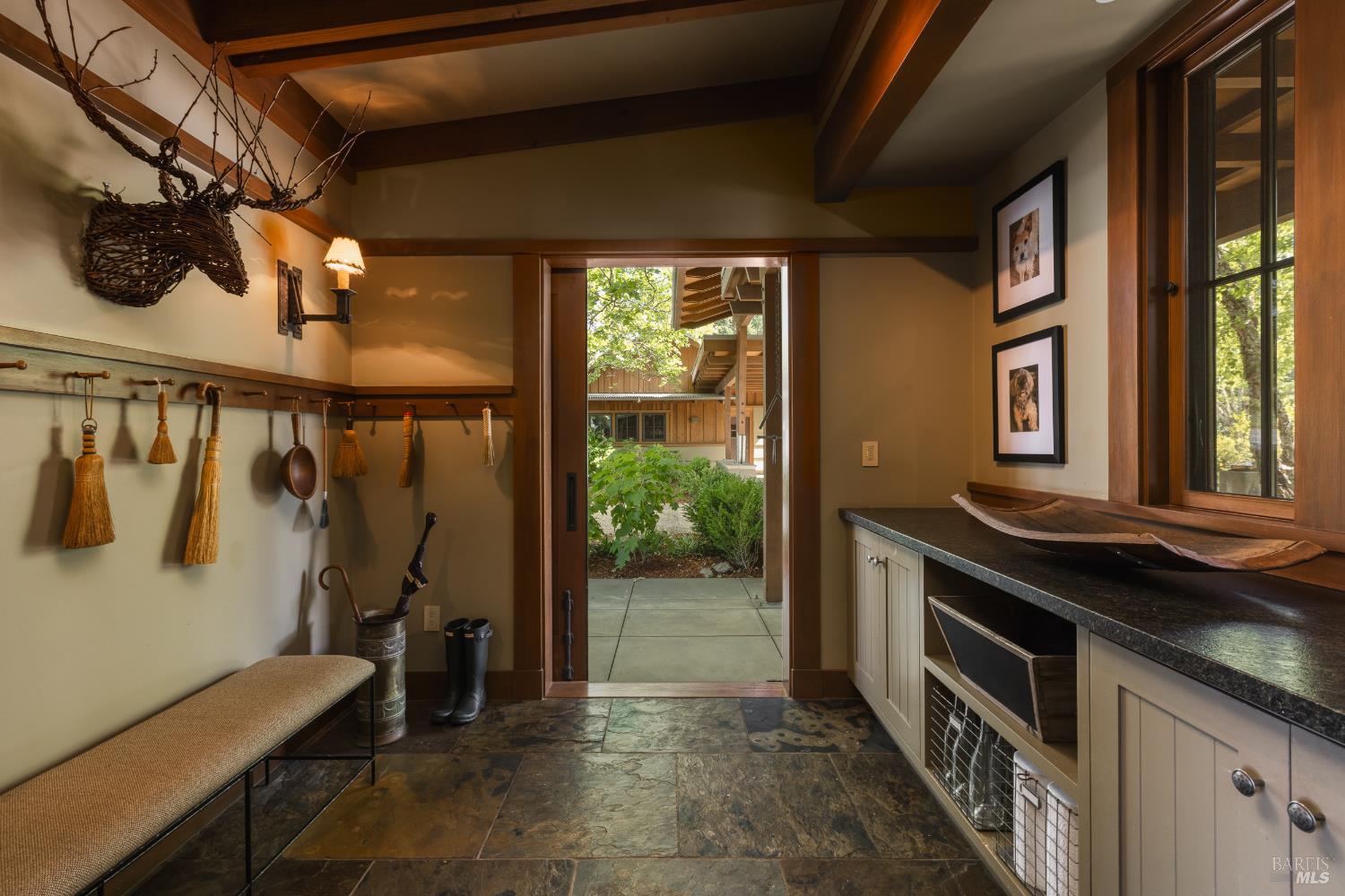 Dry Creek Valley Architectural Estate 