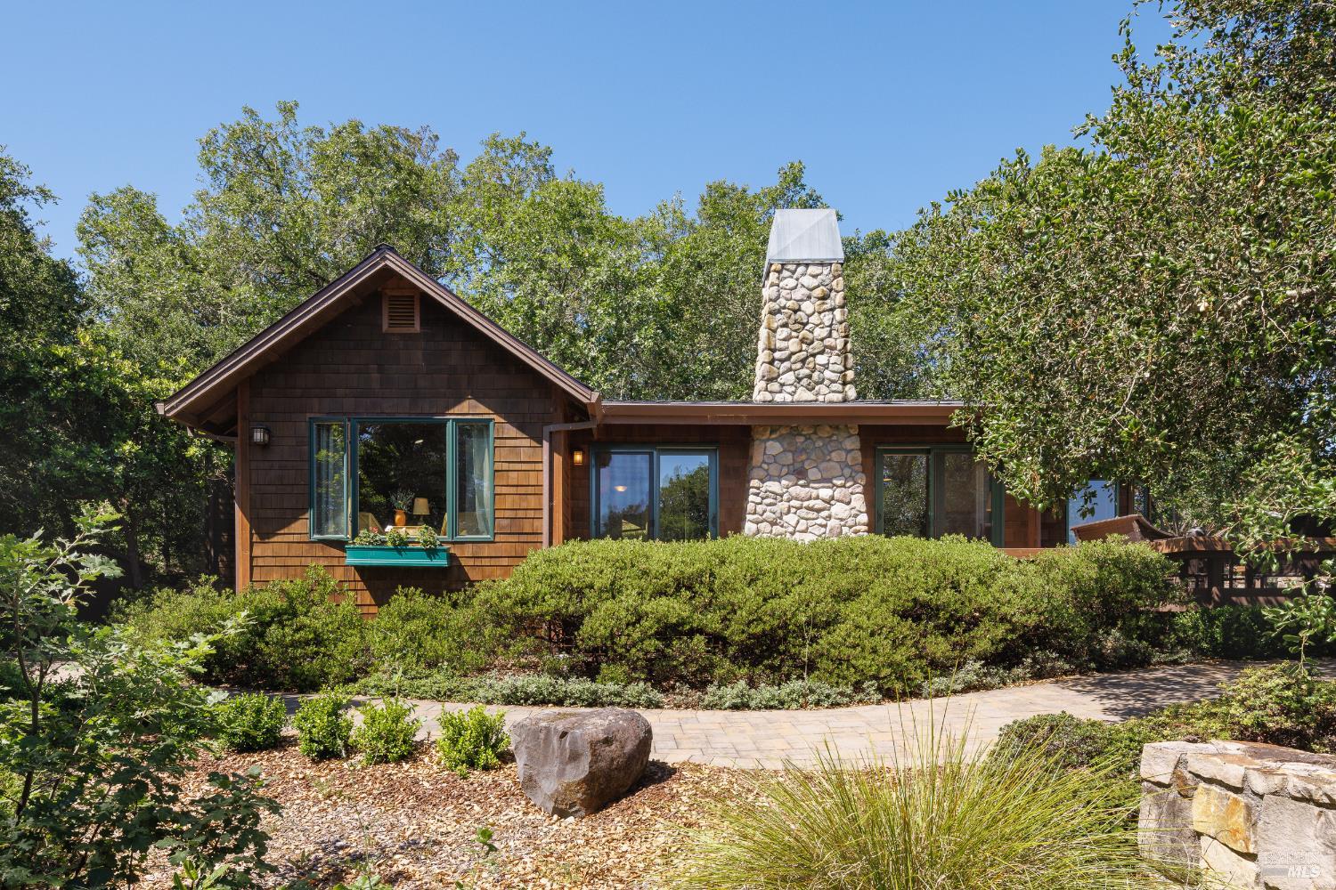 Dry Creek Valley Architectural Estate 
