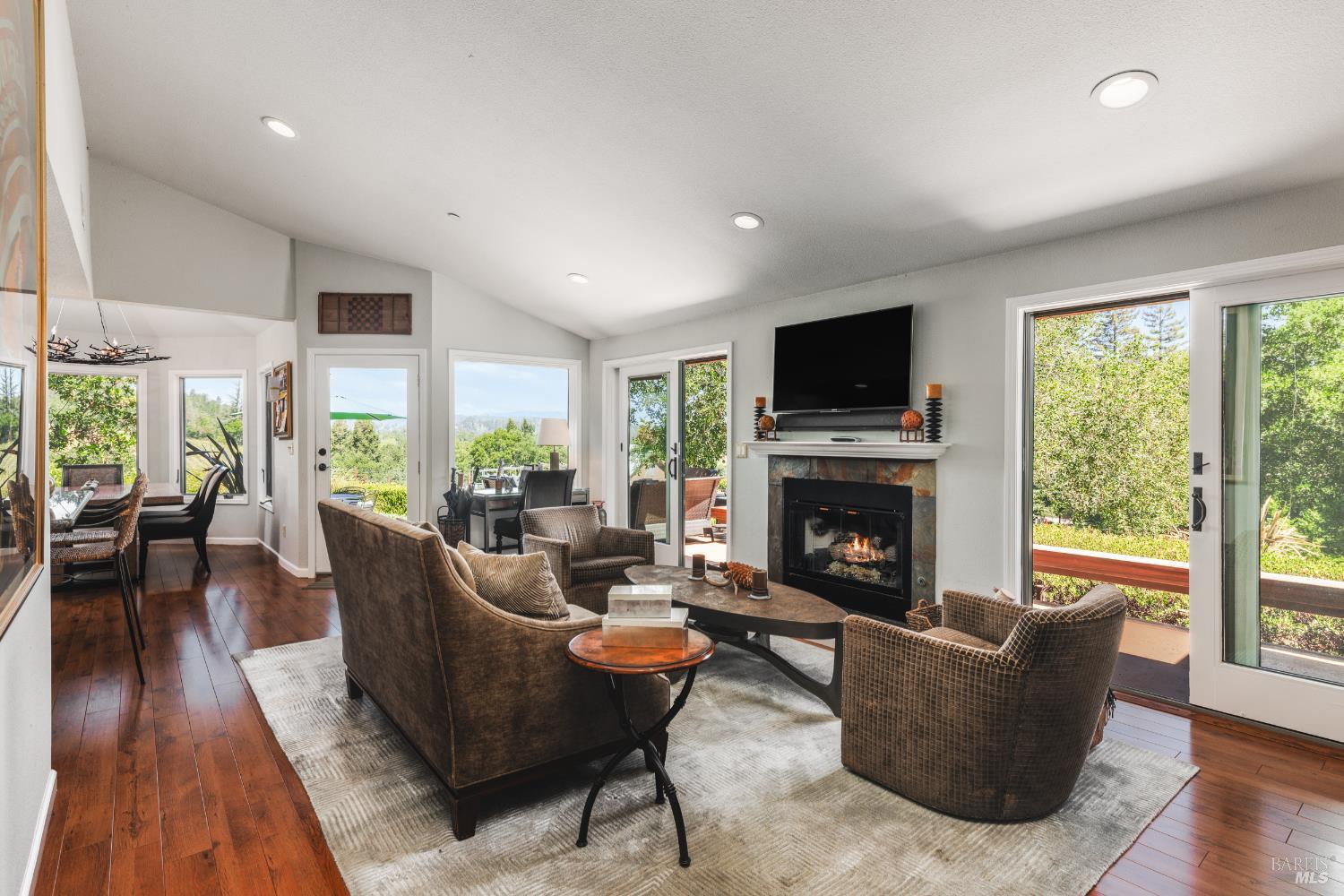 Dry Creek Valley Architectural Estate 