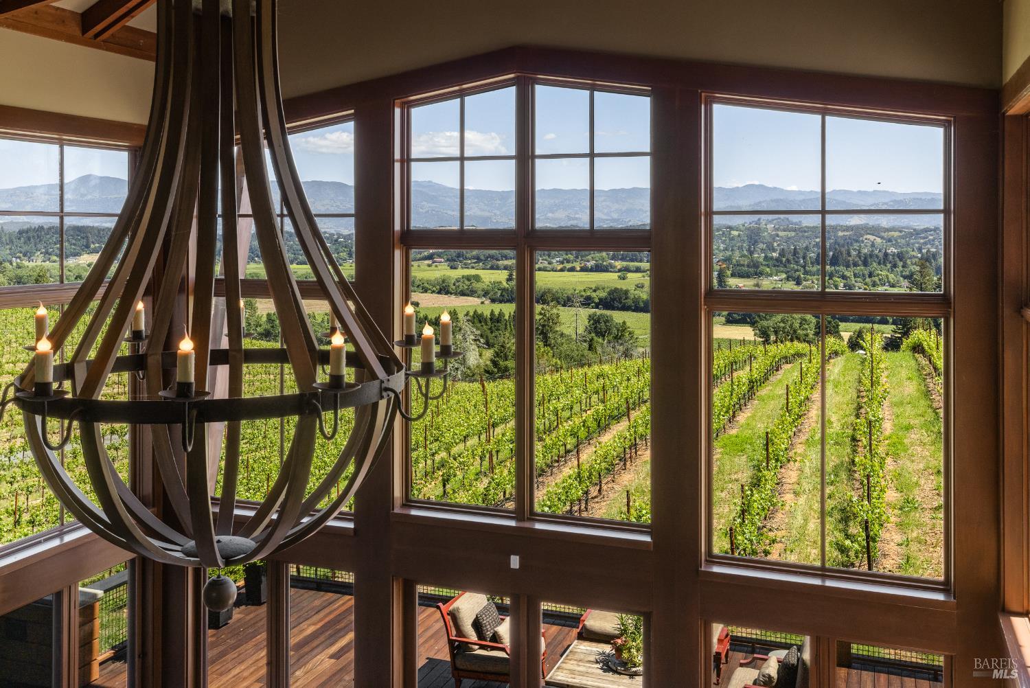Dry Creek Valley Architectural Estate 