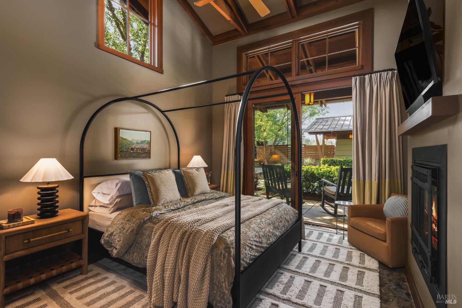 Dry Creek Valley Architectural Estate 
