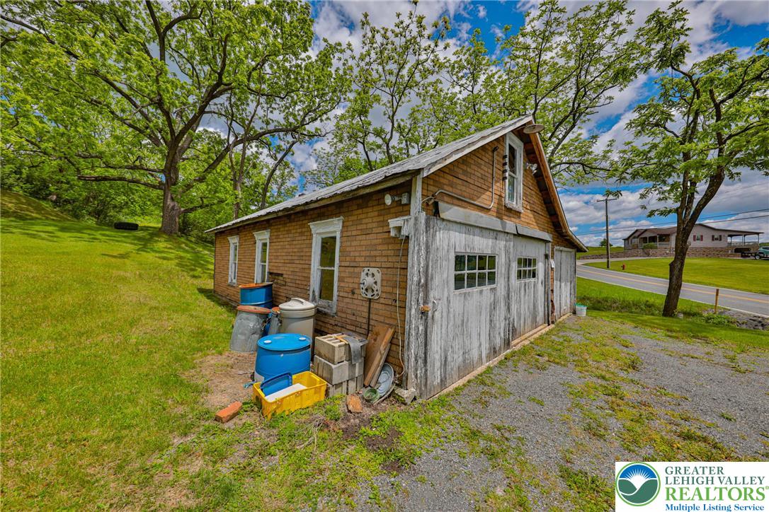 1642 Fairyland Road