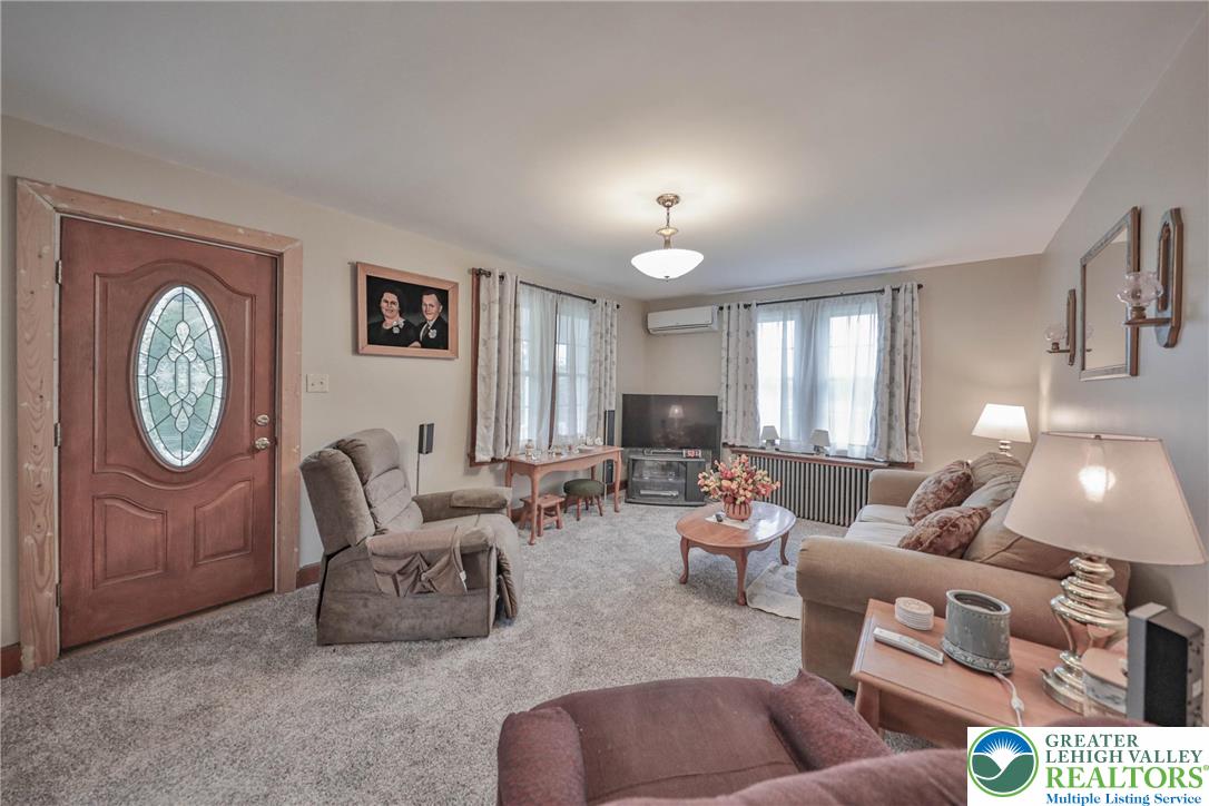 1642 Fairyland Road