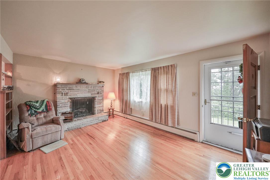 60 Maple Drive