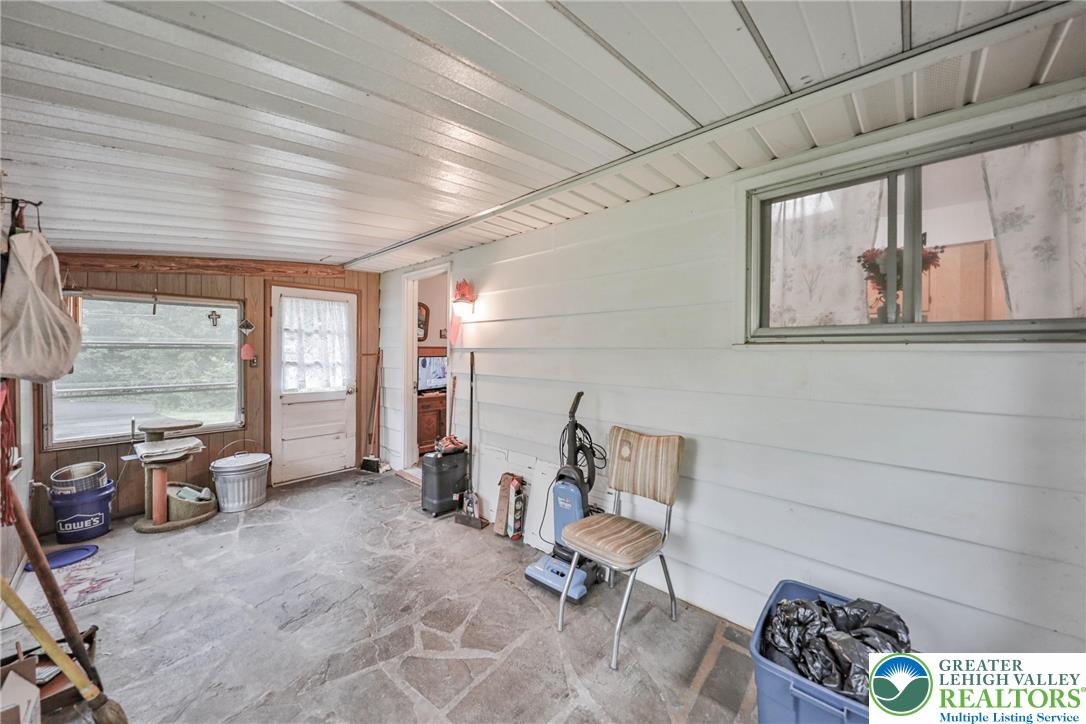 60 Maple Drive