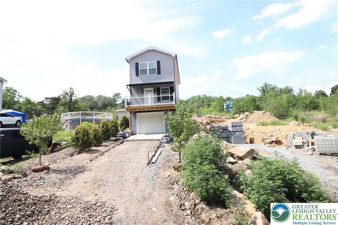 1025 West PRINCETON Avenue