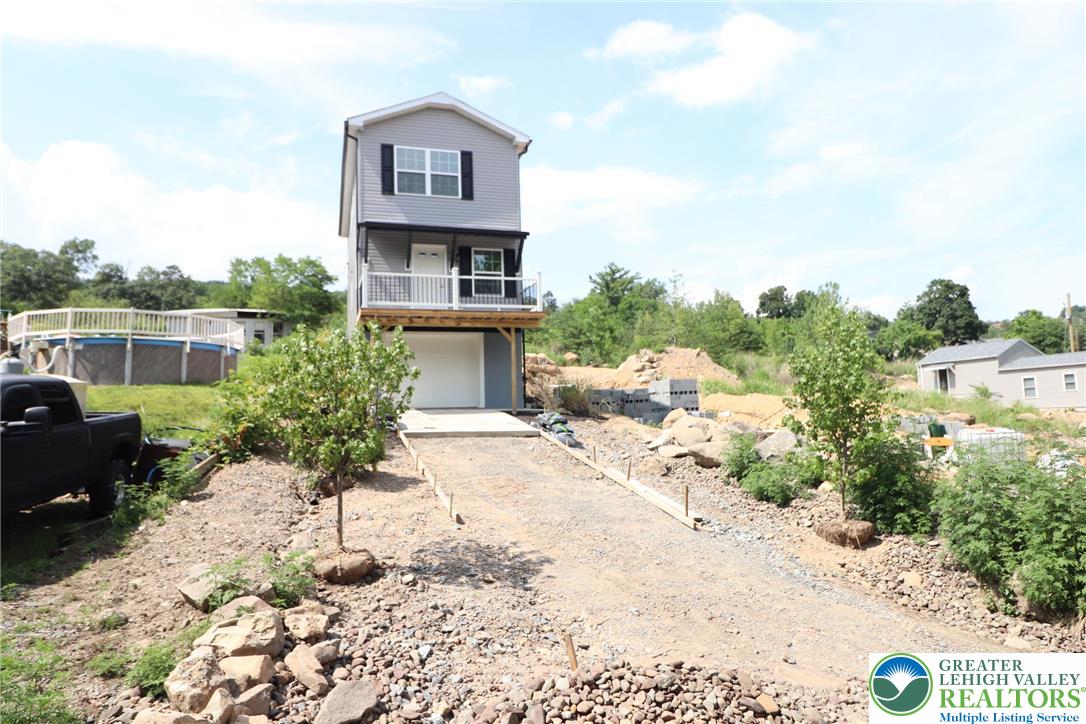 1025 West PRINCETON Avenue