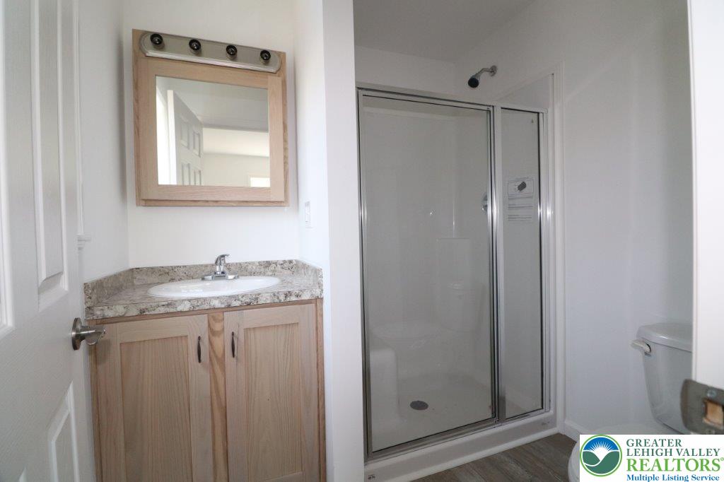 1025 West PRINCETON Avenue