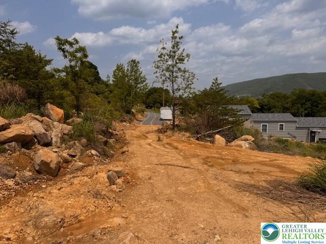 1025 West PRINCETON Avenue