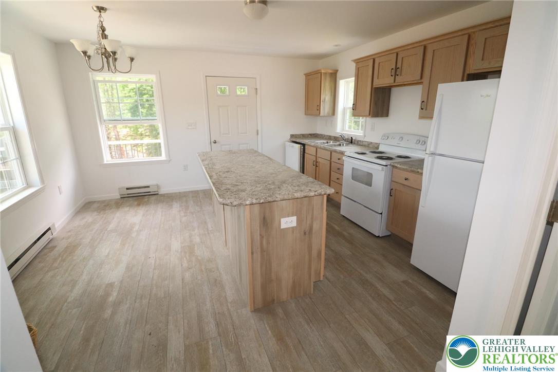 1025 West PRINCETON Avenue