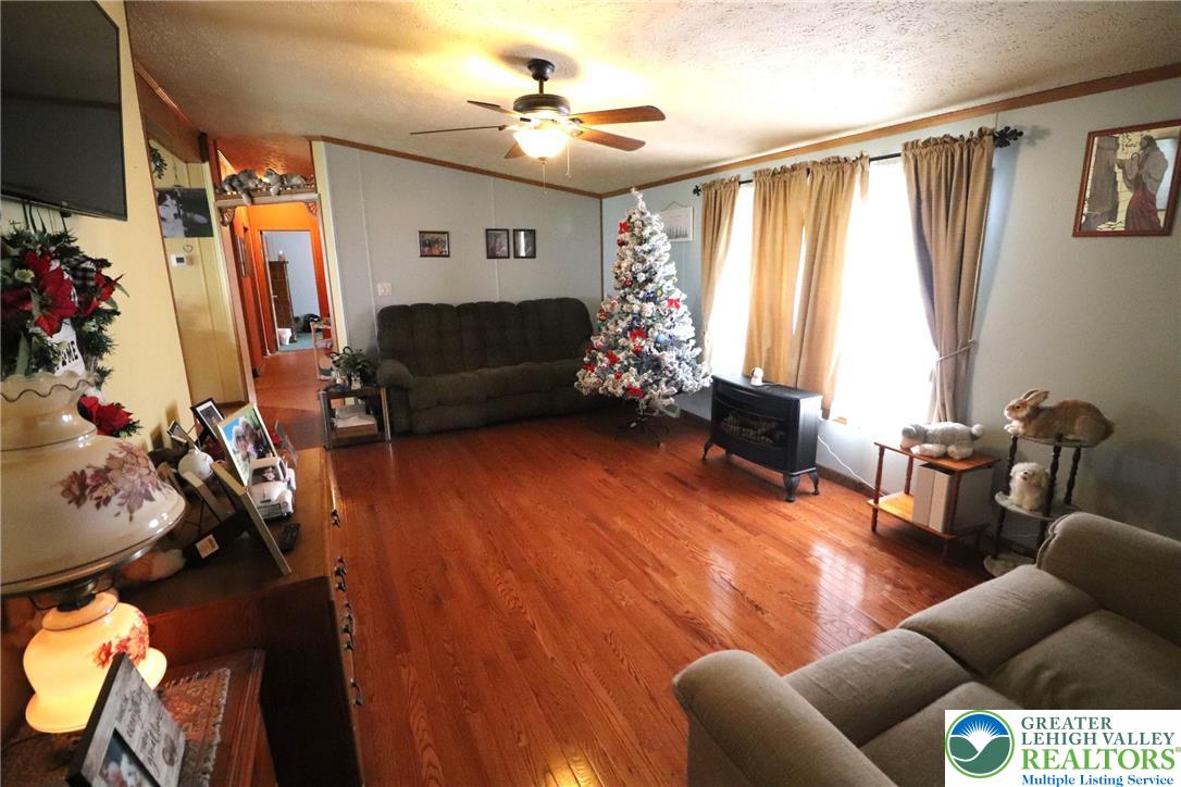 26 Blue Mountain View